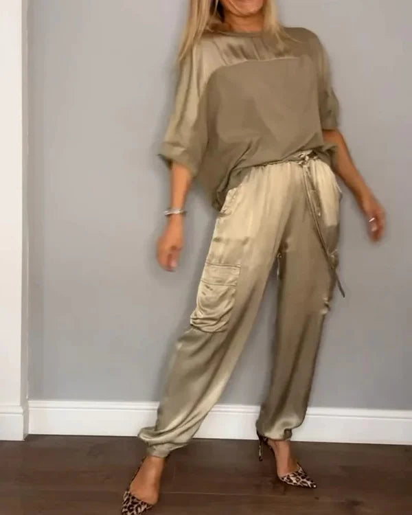 Corinna | Alsidigt Satin-sæt