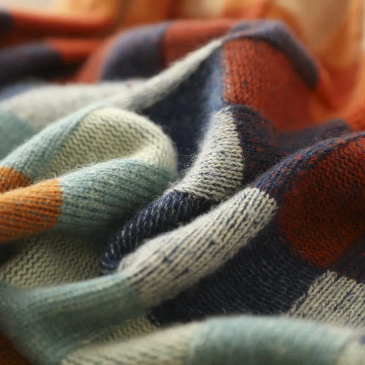 Adalynn Farverig rullekravesweater med patchwork-strikkemønster