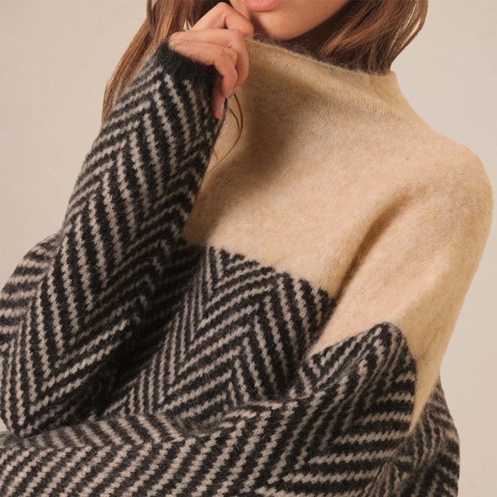 Adelie Rullekravesweater